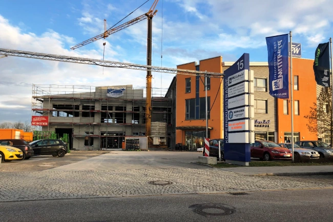 Neubau-Bürofläche im Dachauer Gewerbegebiet